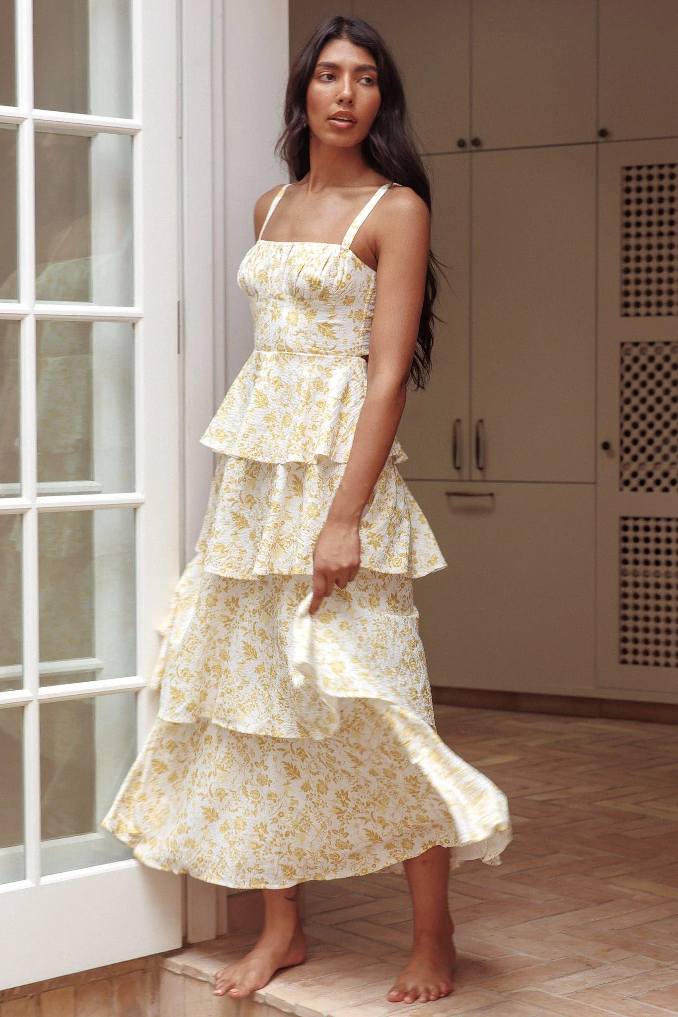 Provence Bloom midikjole – tidløs eleganse